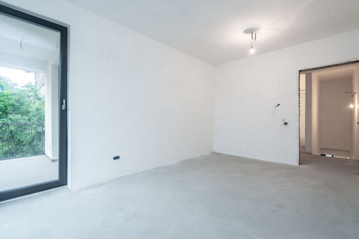 Vila cuplata Otopeni - zona centrala