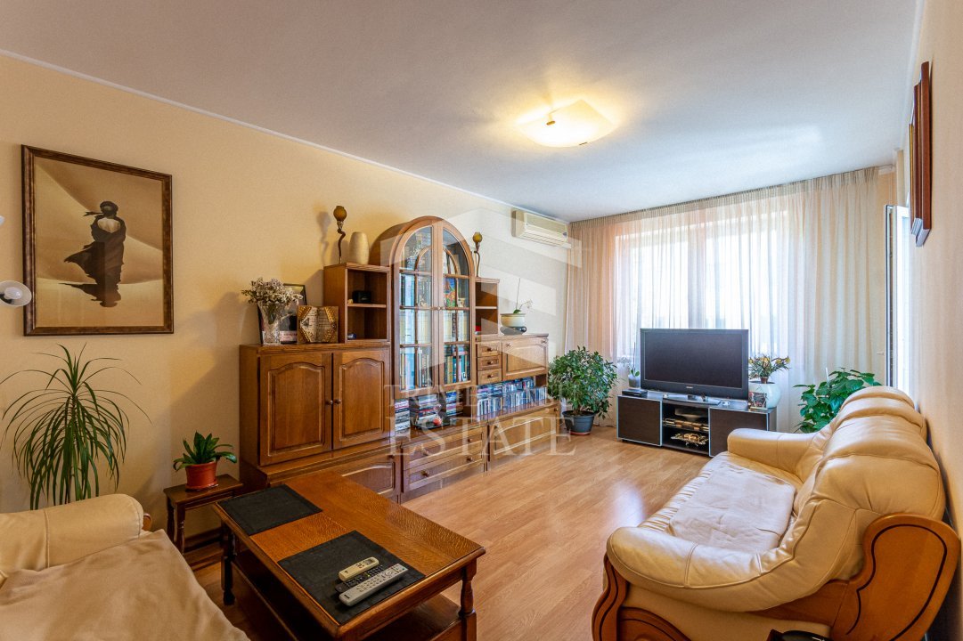 Teiul Doamnei, apartament cu trei camere, comision 0 pentru cumparator! 