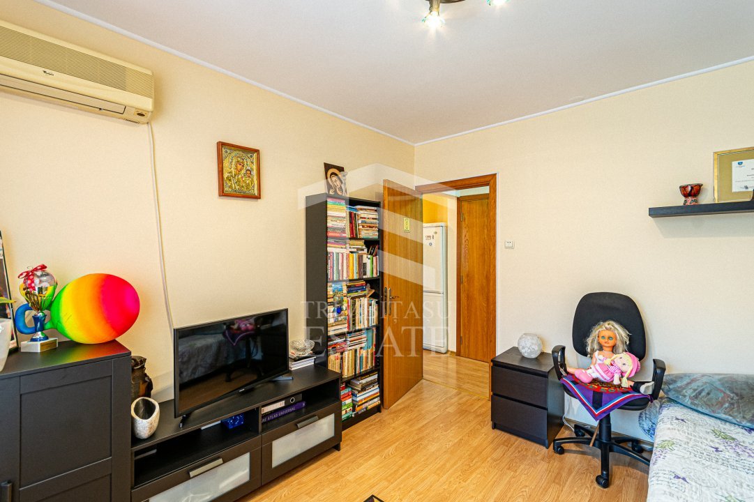Teiul Doamnei, apartament cu trei camere, comision 0 pentru cumparator! 