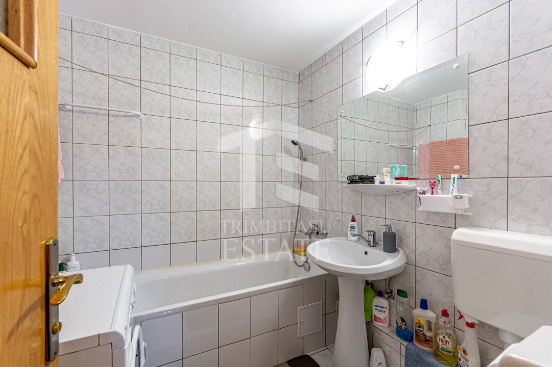 Teiul Doamnei, apartament cu trei camere, comision 0 pentru cumparator! 