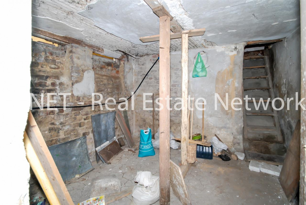 Casa 2 camere STEFAN CEL MARE - TUNARI singur curte OCAZIE!
