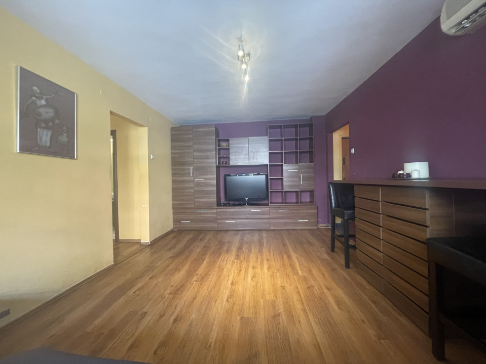 STEFAN CEL MARE - Circului | 2 camere etaj 1 ideal investitie