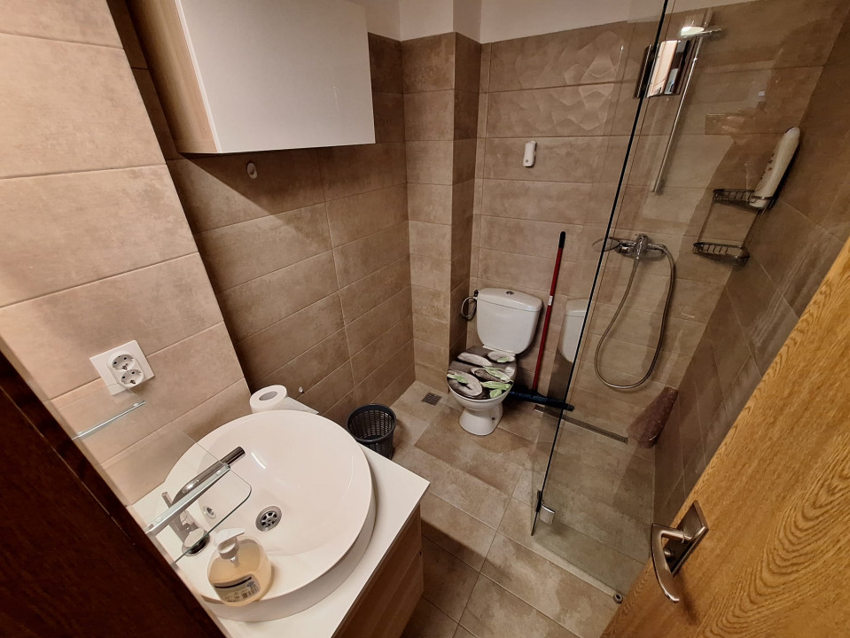 2 camere - DECOMANDAT - MOBILAT SI UTILAT - PARCARE SUBTERANA - CITY LIGHTS