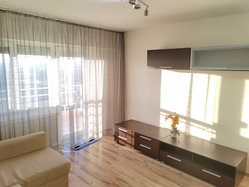 Splaiul Unirii Confort City apartament spatios centrala proprie