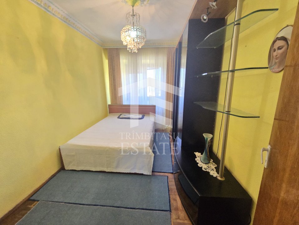 Centru - Apartament de 4 camere cu vedere Panoramica la Marea Neagra.