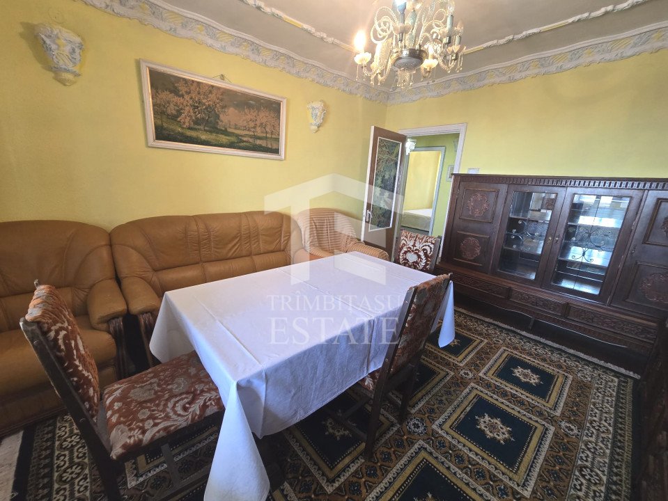 Centru - Apartament de 4 camere cu vedere Panoramica la Marea Neagra.