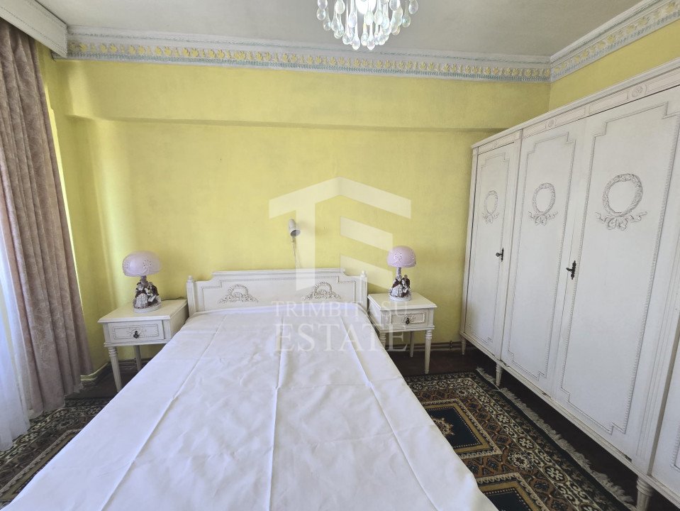 Centru - Apartament de 4 camere cu vedere Panoramica la Marea Neagra.