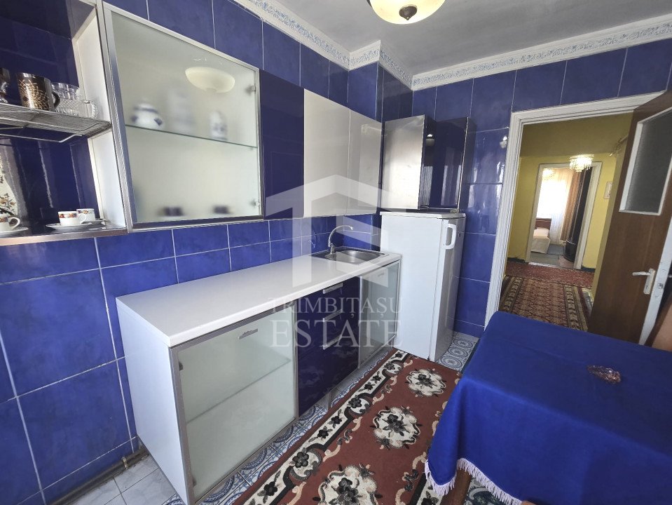 Centru - Apartament de 4 camere cu vedere Panoramica la Marea Neagra.