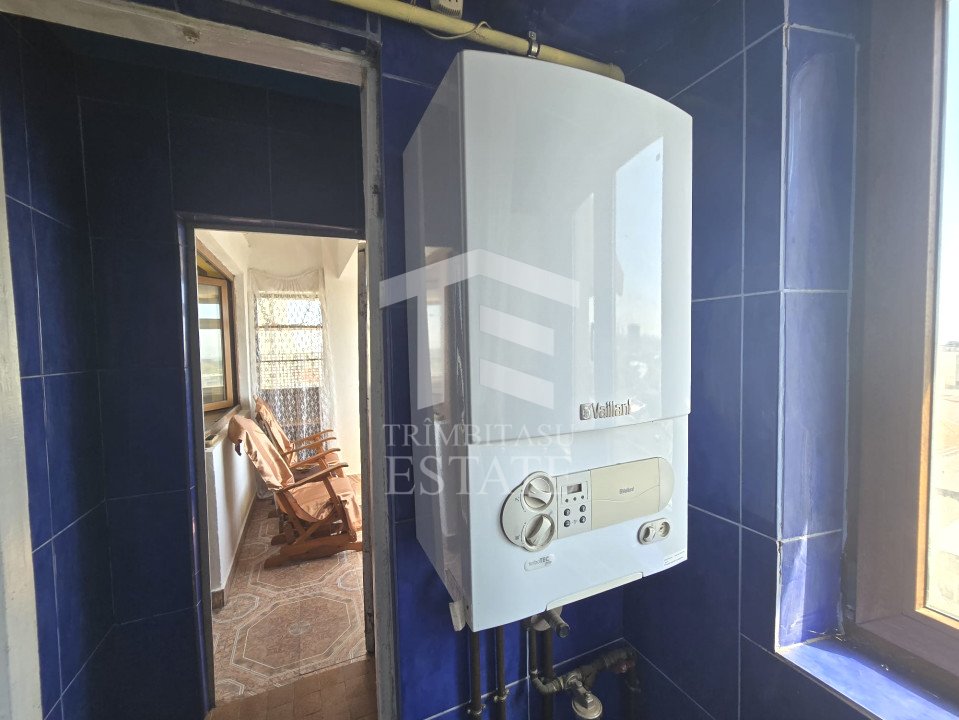 Centru - Apartament de 4 camere cu vedere Panoramica la Marea Neagra.