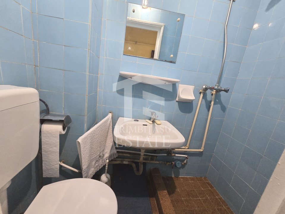 Centru - Apartament de 4 camere cu vedere Panoramica la Marea Neagra.