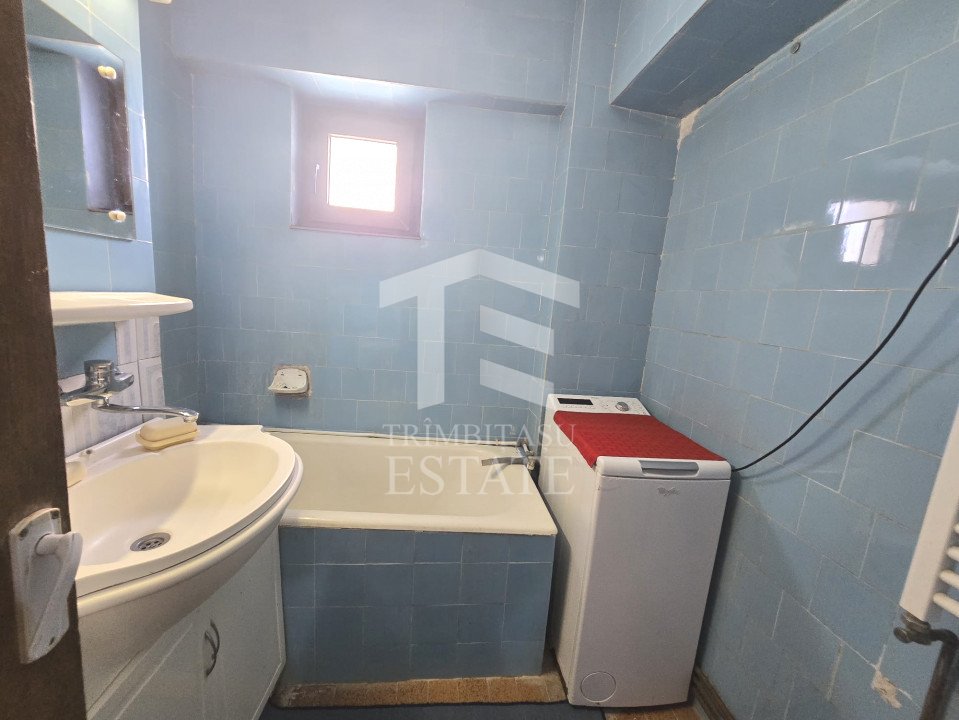 Centru - Apartament de 4 camere cu vedere Panoramica la Marea Neagra.