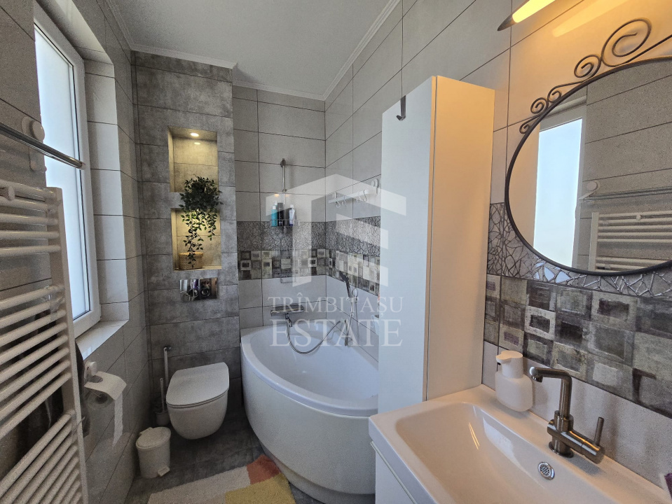 Mangalia - Vila tip duplex moderna.