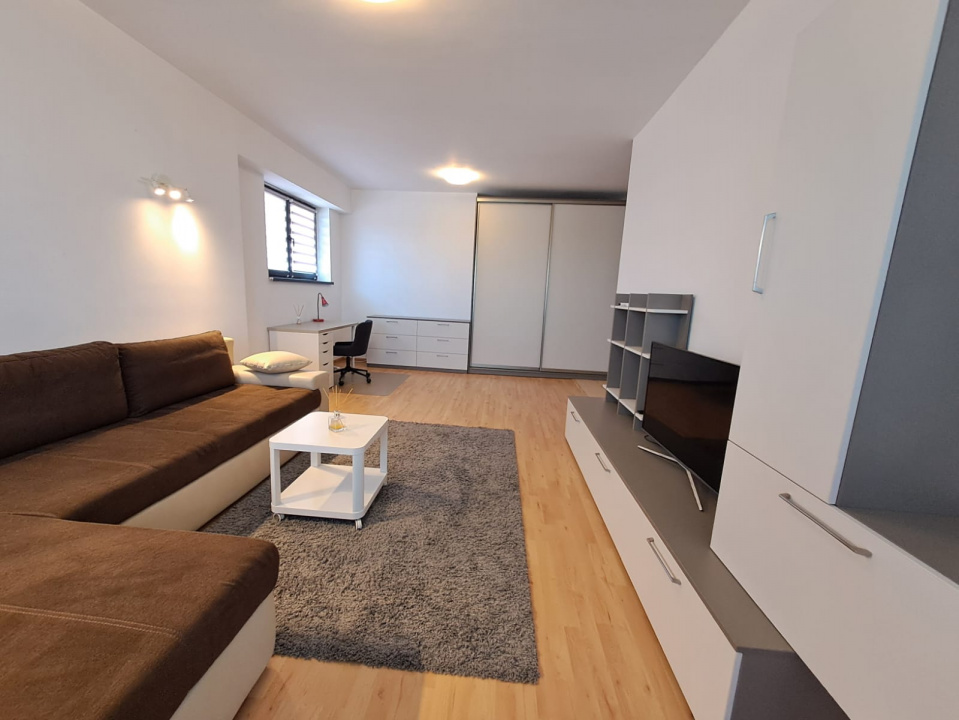 Apartament 2 camere 13 Septembrie Marriott Catedrala Bloc 2007