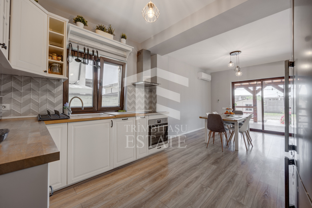 Casa în Stil American ! Mogosoaia/Chitila ! Regie Proprie !