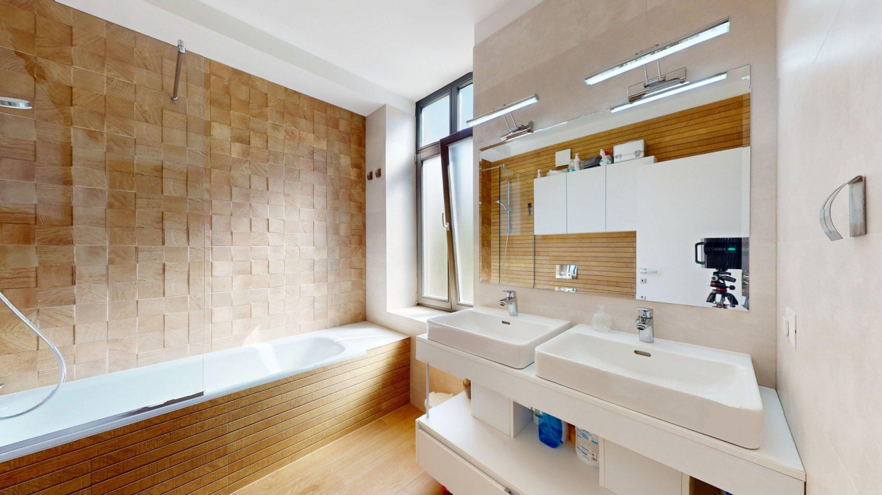 Apartament 2 camere Ultracentral Complex Carmen Sylva