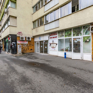 Spatiu comercial de inchiriat, Pantelimon 309, vis-a-vis Posta, langa liceu