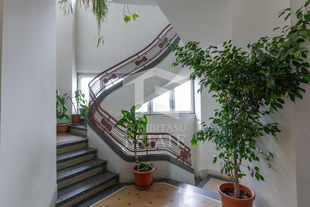 Piata Romana | Lascar Catargiu | Calea Victoriei - 5 camere pe Nicolae Iorga