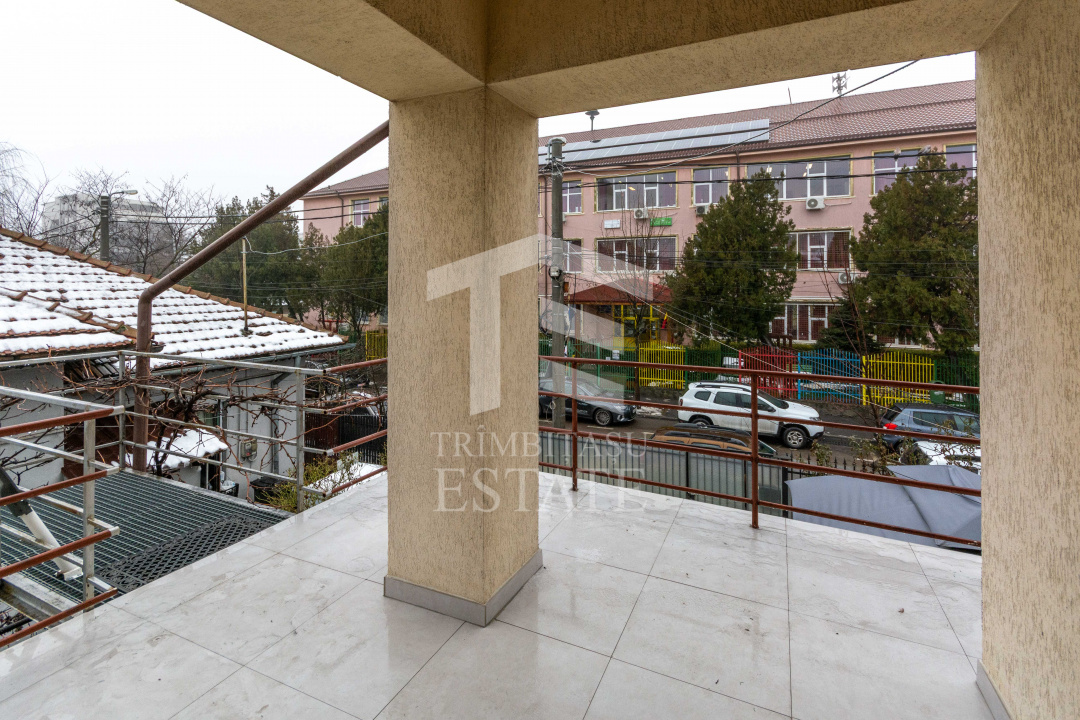  Bucurestii Noi - Chitila Apartament 3  cam la curte, + terasa, comision 0%