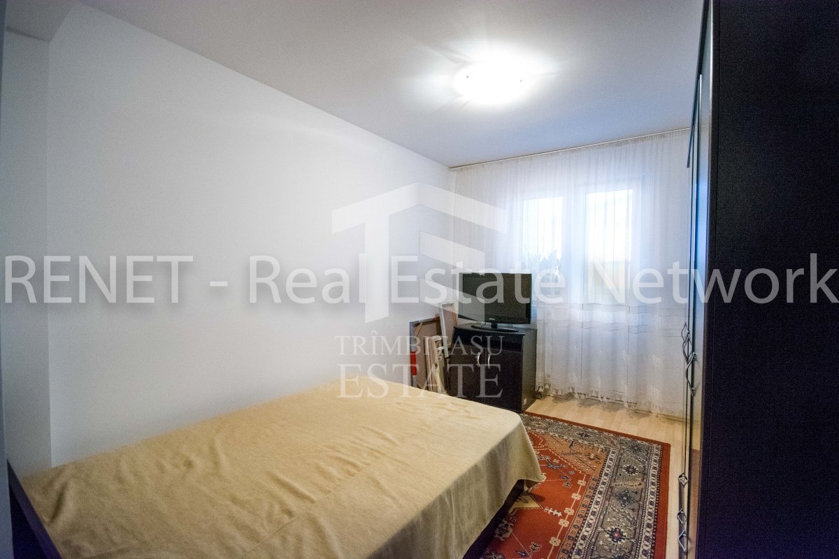 Titan, Pallady, Ozana, boxa si parcare in proprietate, comision 0%