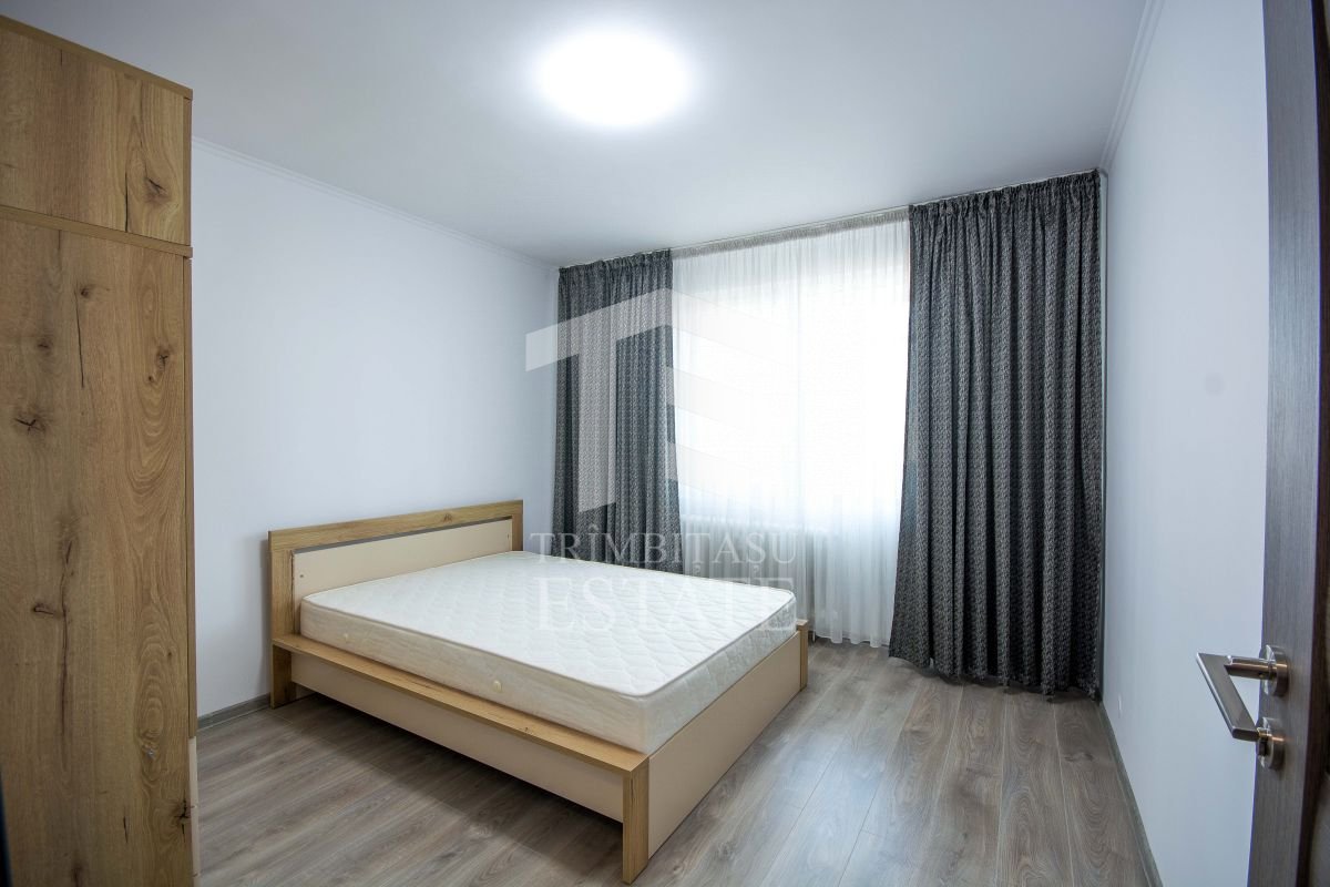 Colentina intersectie sos. Fundeni, bloc stradal, prima inchiriere, impecabil